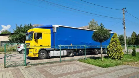 На Прикарпатті через спеку обмежили рух великовагового транспорту