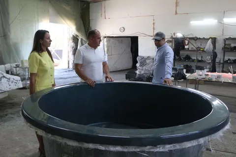 У Коломиї виготовляють меблі та купелі, які експортують за кордон