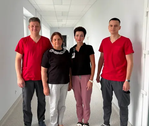 Львівські хірурги врятували прикарпатку від «другого серця» на руці