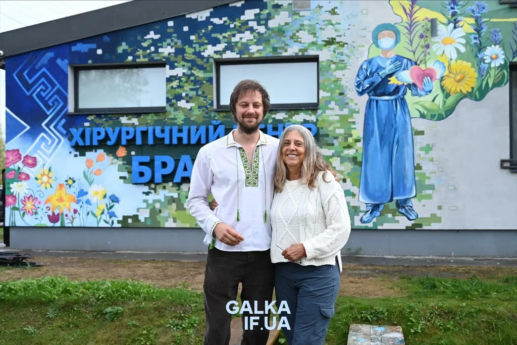 У Лисці відкрили мурал, який два місяці створювали разом із військовими