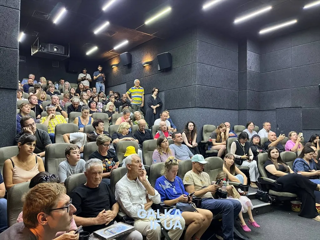 В Івано-Франківську вшанували пам'ять Остапа Бринського показом фільму