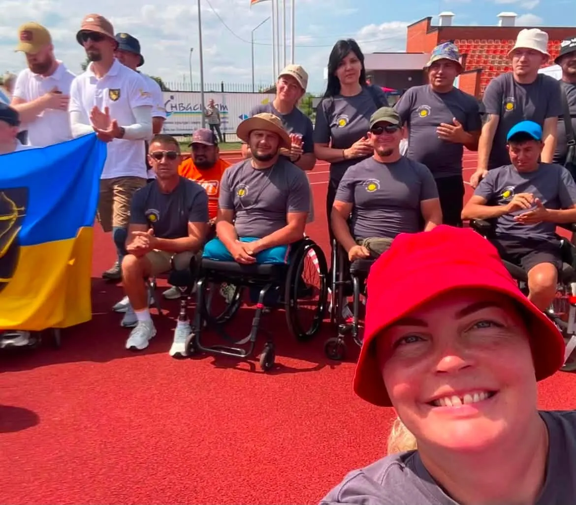 Ветерани з Прикарпаття вибороли три медалі на чемпіонаті України з парастрільби з лука
