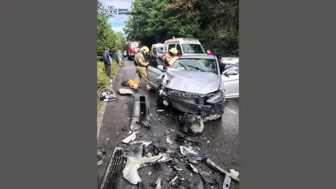 На Косівщині зіткнулися Citroen та Hyundai: постраждала пасажирка