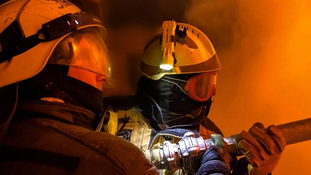 У Франківську через пожежу в підвалі евакуювали сімох мешканців