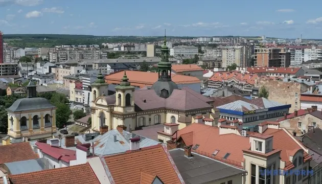 В Івано-Франківську 1 серпня зафіксували новий температурний рекорд