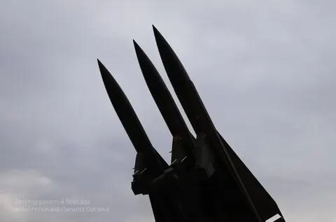Нічна атака на Прикарпаття та Рівненщину: ППО збила ворожі цілі