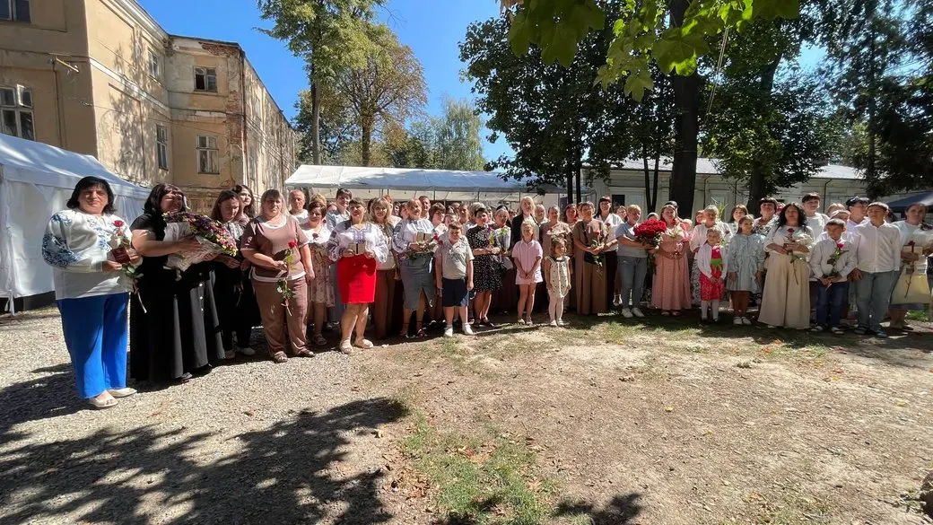 У Франківську нагородили 61 багатодітну матір званням «Мати-героїня»