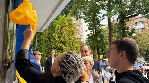 В Івано-Франківську відкрили дошку пам'яті воїна Євгена Тороуса