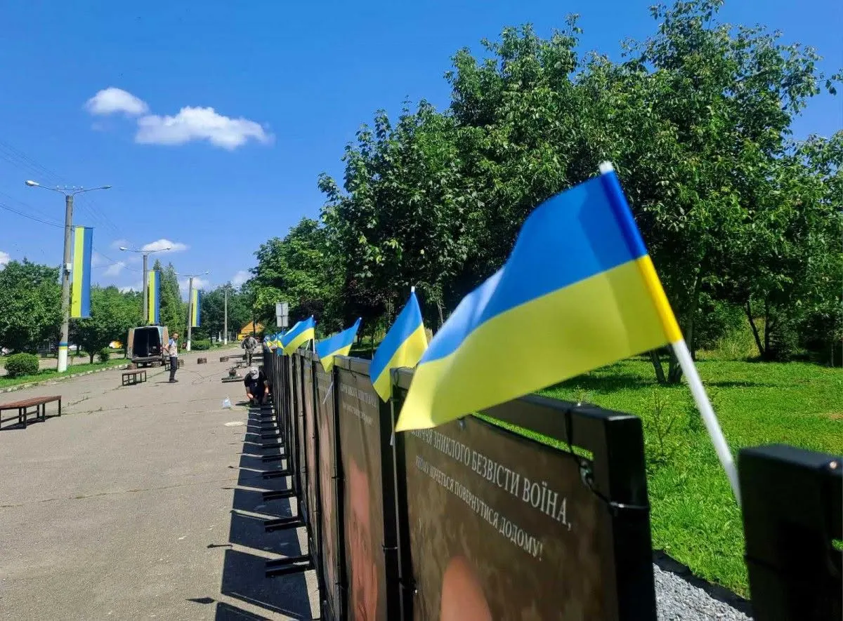 У Калуші закликають поважати Алею Віри та Надії: там катаються на велосипедах і п'ють алкоголь