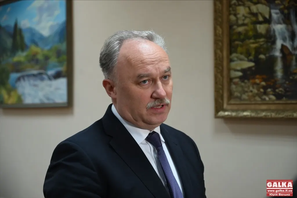 Прикарпатські школярі зможуть слухати лекції студентів-медиків