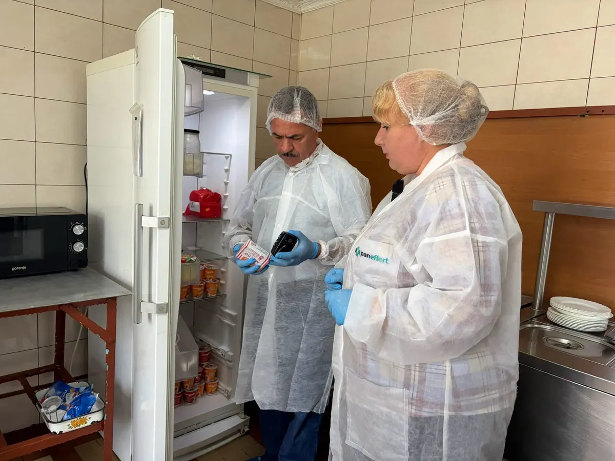 На Івано-Франківщині перевірили харчування у 91 школі: у Бурштинському ліцеї знайшли порушення