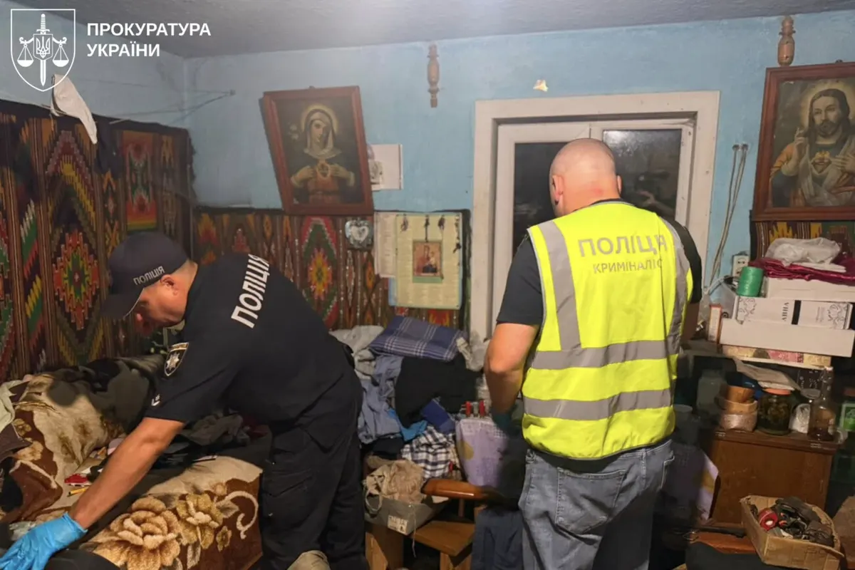 На Прикарпатті батько вистрілив у сина через суперечку про межі городу