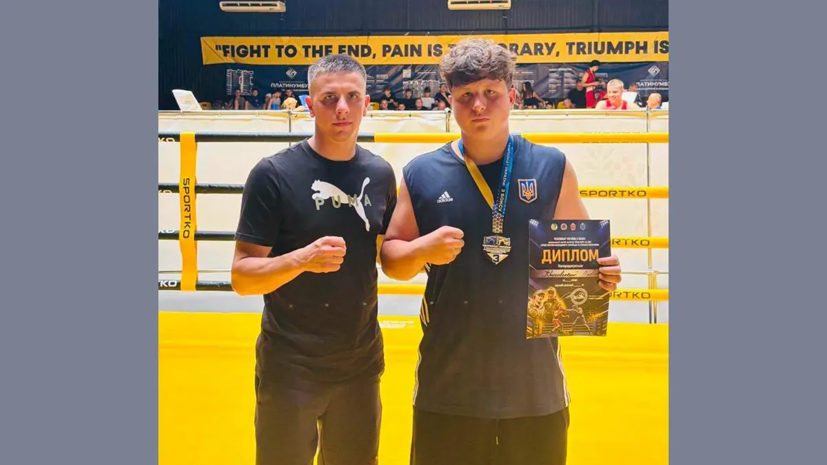 Юний боксер з Тлумача виборов бронзу на чемпіонаті України