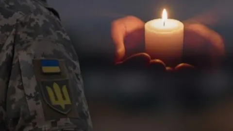 В Івано-Франківській громаді попрощаються з військовим Василем Симчиною