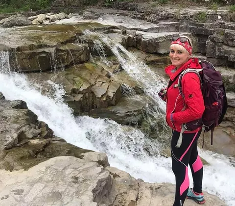 Франківка проїхала велосипедом 146 км, щоб побачити водоспади Надвірнянщини