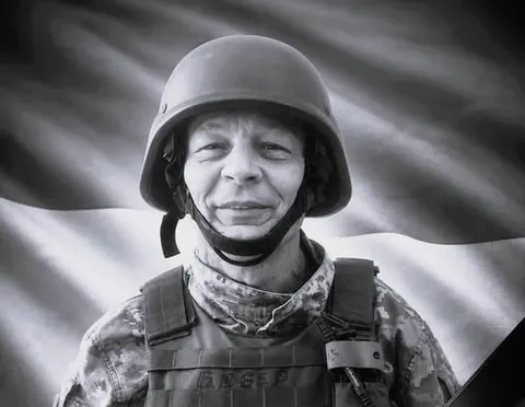 У Коломиї попрощаються із загиблим на Дніпропетровщині захисником Віталієм Бобро