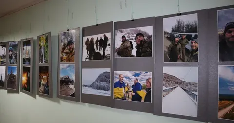 У Карпатському університеті відкрили фотовиставку пам'яті Андрія Плитуса