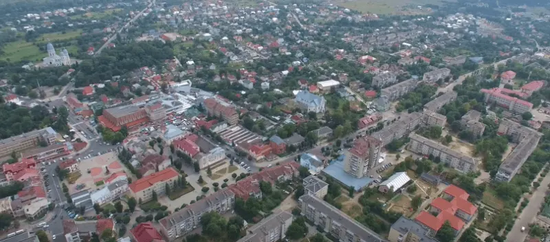Надвірна святкує 437-річчя: дитячі заходи, гала-концерт і вечірні зірки