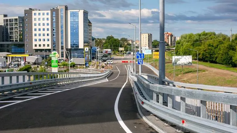 У Франківську з 27 серпня відкриють рух новим мостом на Пасічну