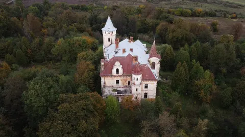 Палаци Франківщини: які збереглися, а які втрачені назавжди
