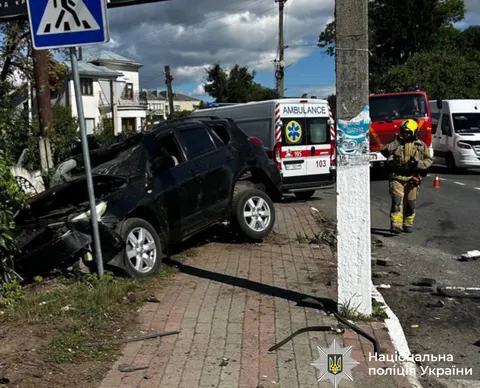 У Заболотові зіткнулися Toyota та Volkswagen: постраждали троє людей