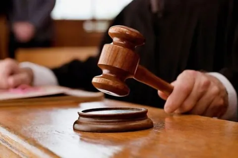 У Франківську оштрафували підприємицю за спробу підкупу посадовця Держпраці