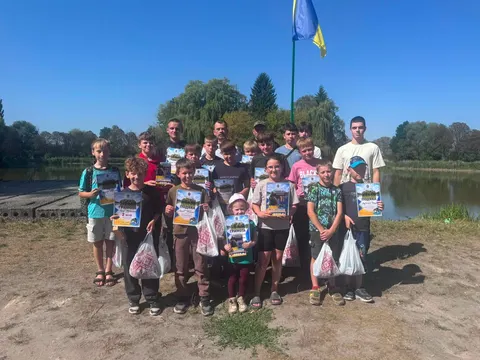 У Рогатині відбувся перший дитячий турнір з риболовлі: понад 20 учасників
