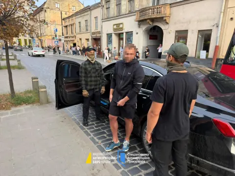 НАБУ викрило злочинну організацію посадовця Офісу Генпрокурора